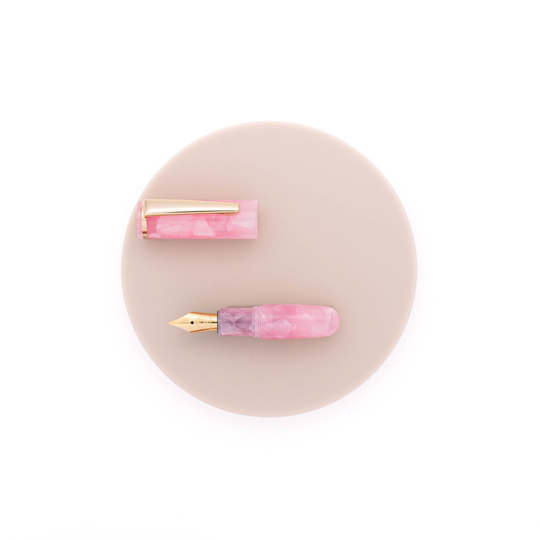 Wancher PuChiCo Fountain Pen Peony Pink