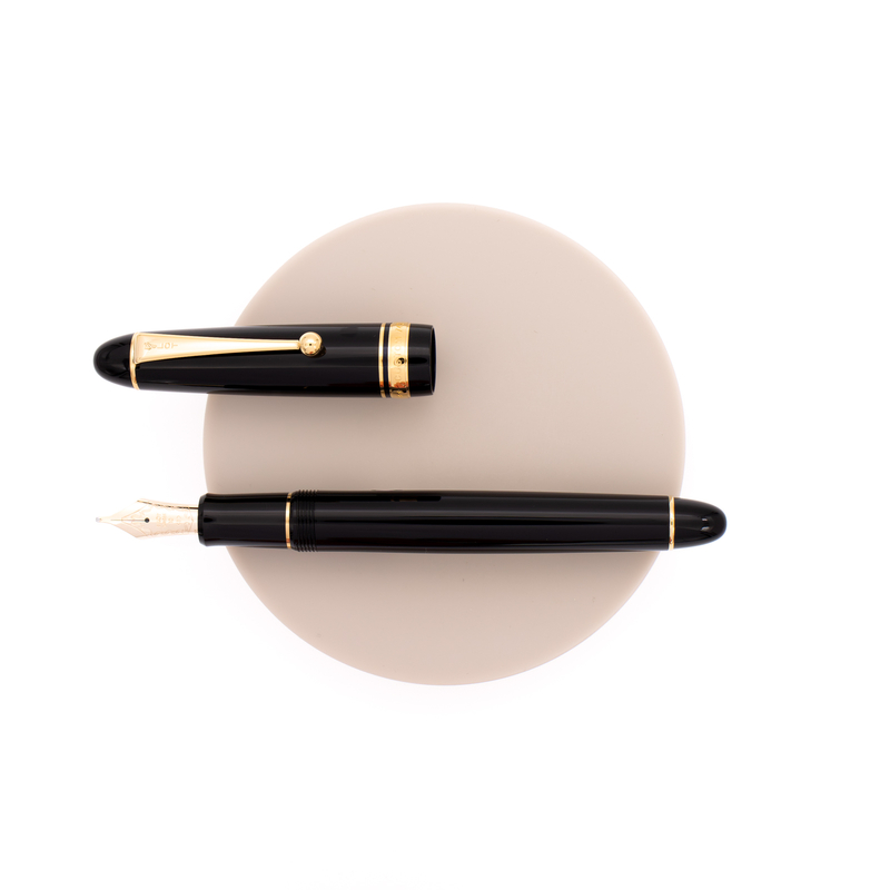 Pilot Pilot Custom 742 Fountain Pen Black