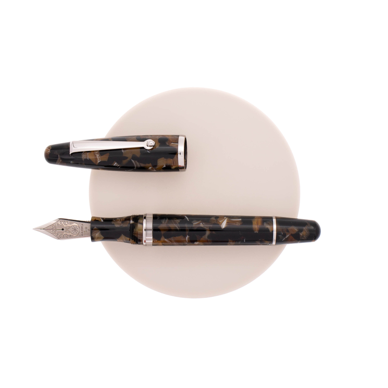 Maiora Maiora Ultra Ogiva Ti22 Fountain Pen Gea Limited Edition Maiora Maiora Ultra Ogiva Ti22 Fountain Pen Gea Limited Edition