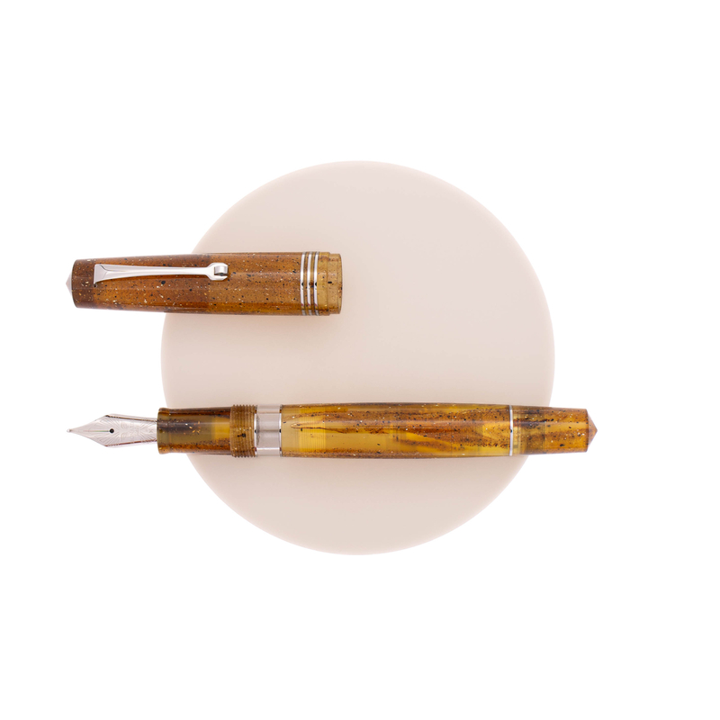 Leonardo Officina Italiana Leonardo x Stilo&Stile Momento Magico Penna Stilografica Desert Night Edizione Limitata Leonardo Officina Italiana Leonardo x Stilo&Stile Momento Magico Penna Stilografica Desert Night Edizione Limitata