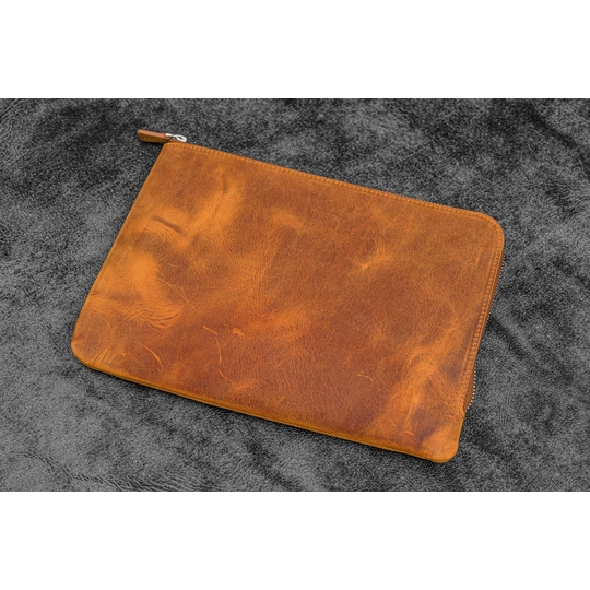 Galen Leather Zippered Writer's Bank Bag Crazy Horse Brown