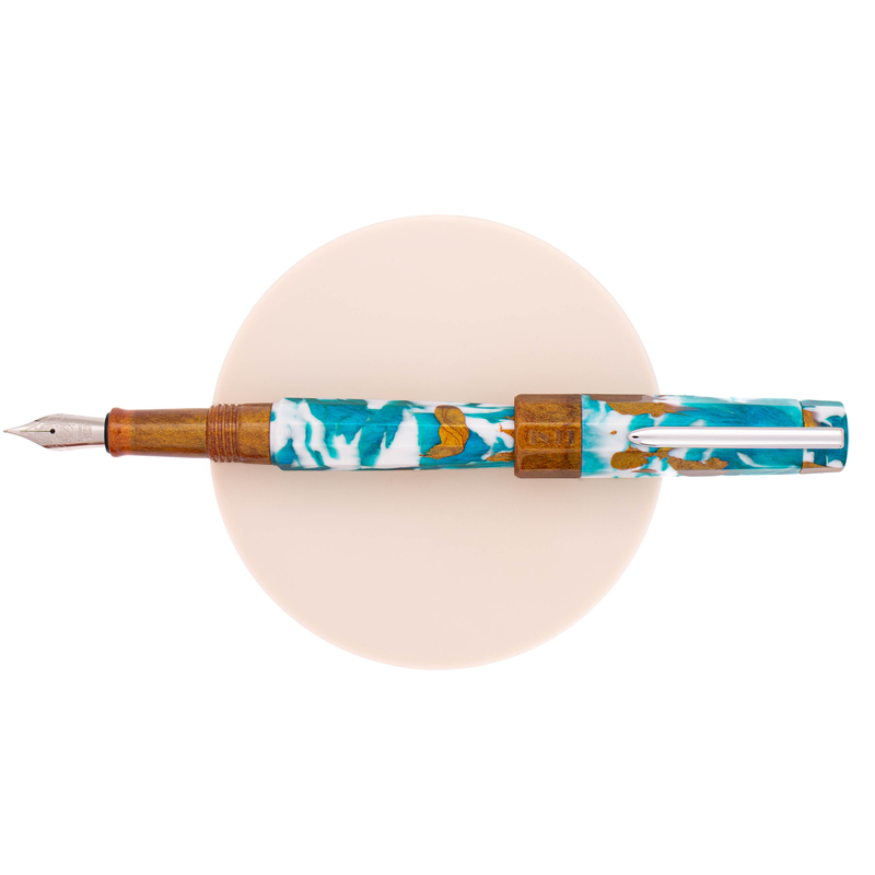 Benu Benu Euphoria Fountain Pen Blue Hawaiian