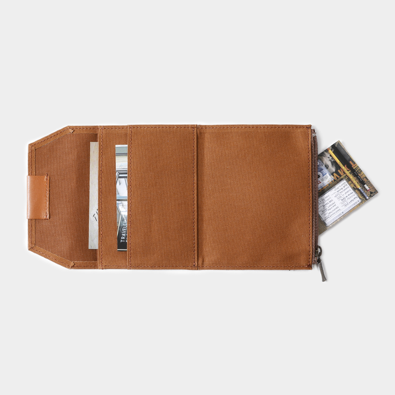 Traveler's Company Traveler's Factory Cotton Zipper Case Passport Size Marrone