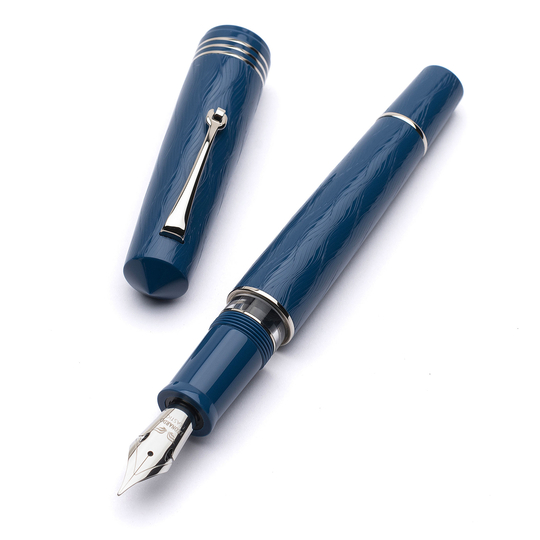 Leonardo Momento Zero Grande 2.0 The Art of Guillochè Fountain Pen Iris Blue & Rhodium
