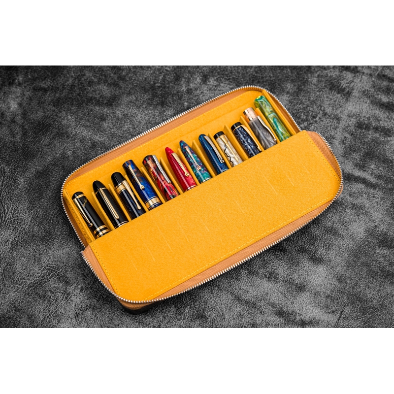 Galen Leather Galen Leather Magnum Opus 12 Slots Pen Case Crazy Horse Honey Ochre
