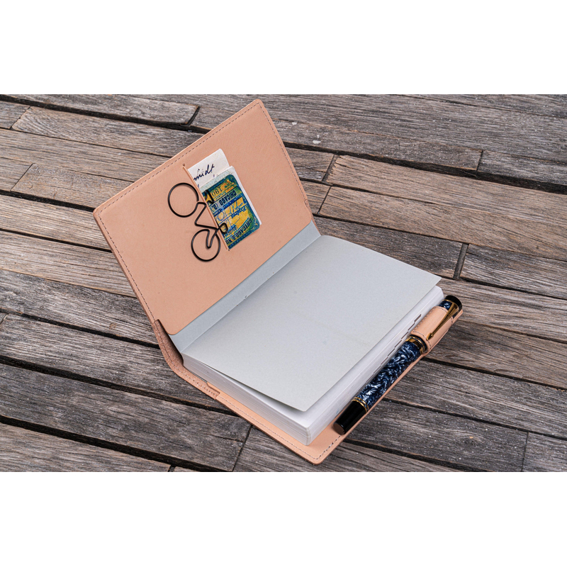 Galen Leather Galen Leather Cover A6 in Pelle Undyed Leather