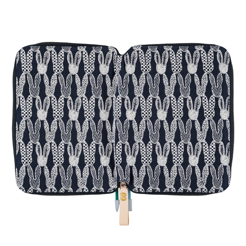Hobonichi Hobonichi minä perhonen: pomppia (Navy) A5 [Cover Only]