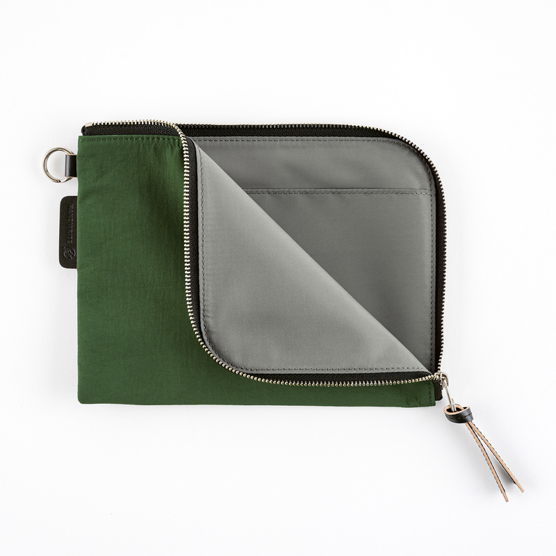 Hobonichi Hobonichi Tragen Flat Pouch for A6 Green