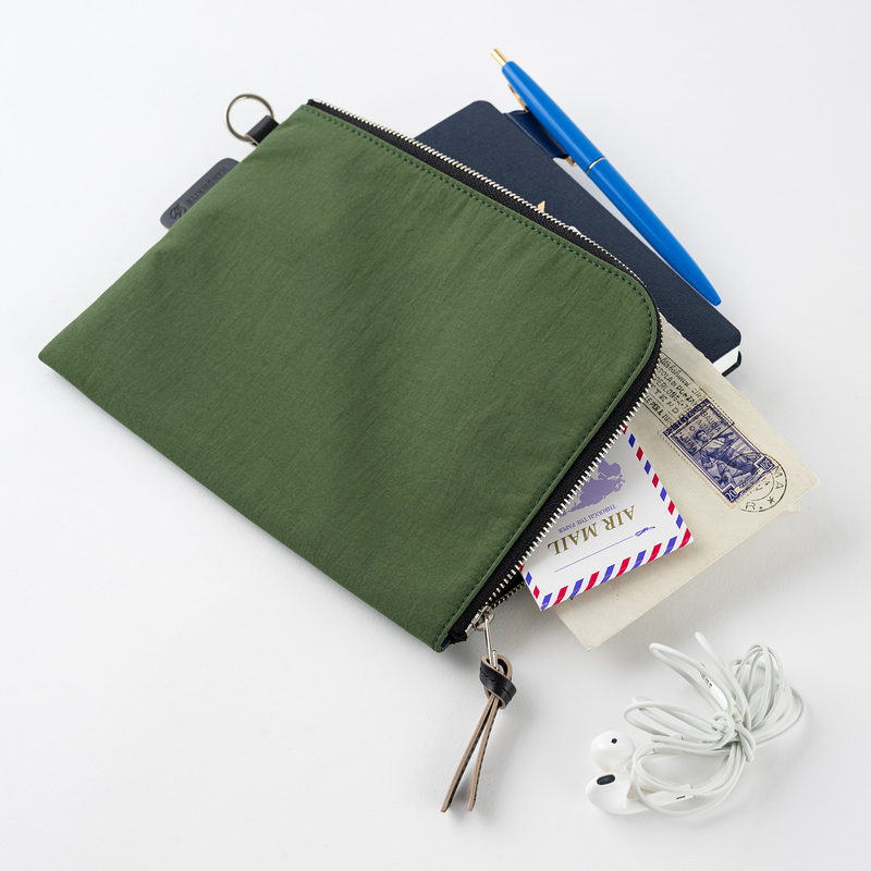 Hobonichi Hobonichi Tragen Flat Pouch for A6 Green