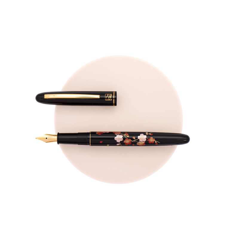Wancher Wancher x Kuretake Kindai Maki-e Penna Stilografica Edazakura Wancher Wancher x Kuretake Kindai Maki-e Penna Stilografica Edazakura