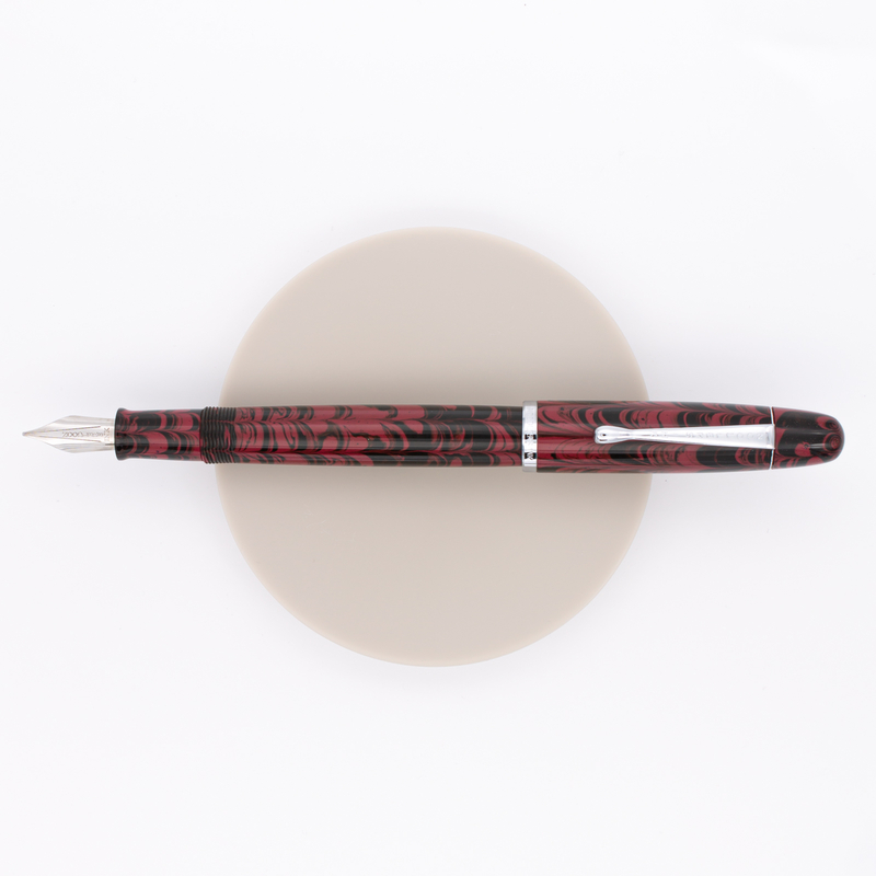 Noodler's Neponset Penna Stilografica Red Rebellion in Ebanite