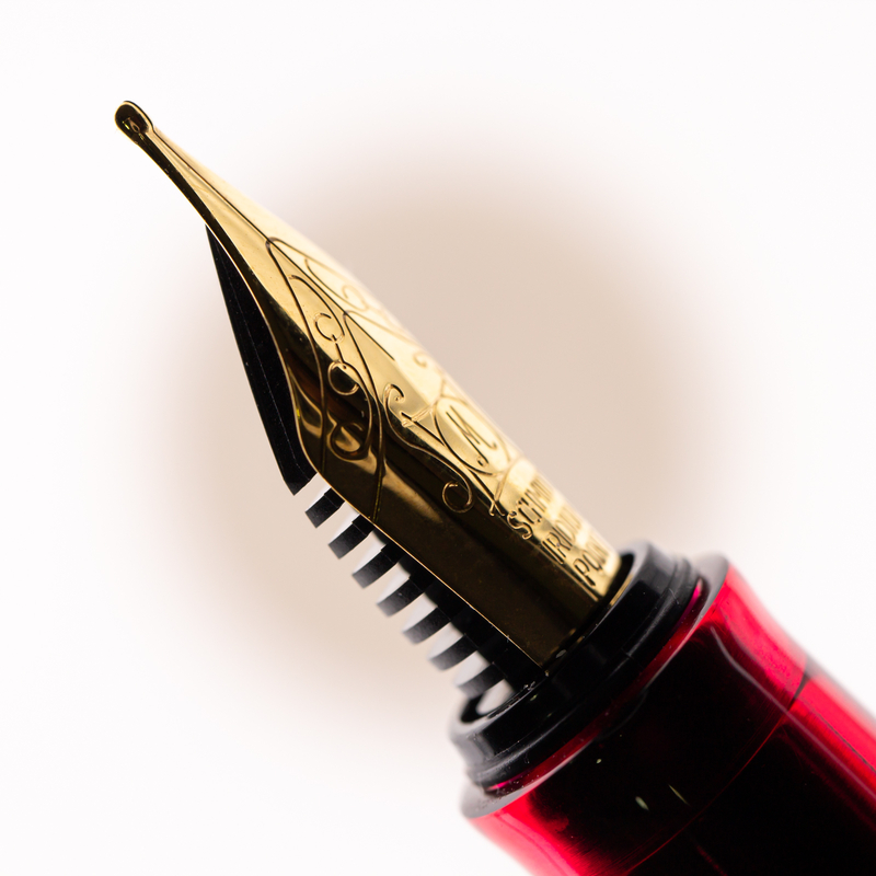 Benu Benu Pixie Fountain Pen Aurora Gold