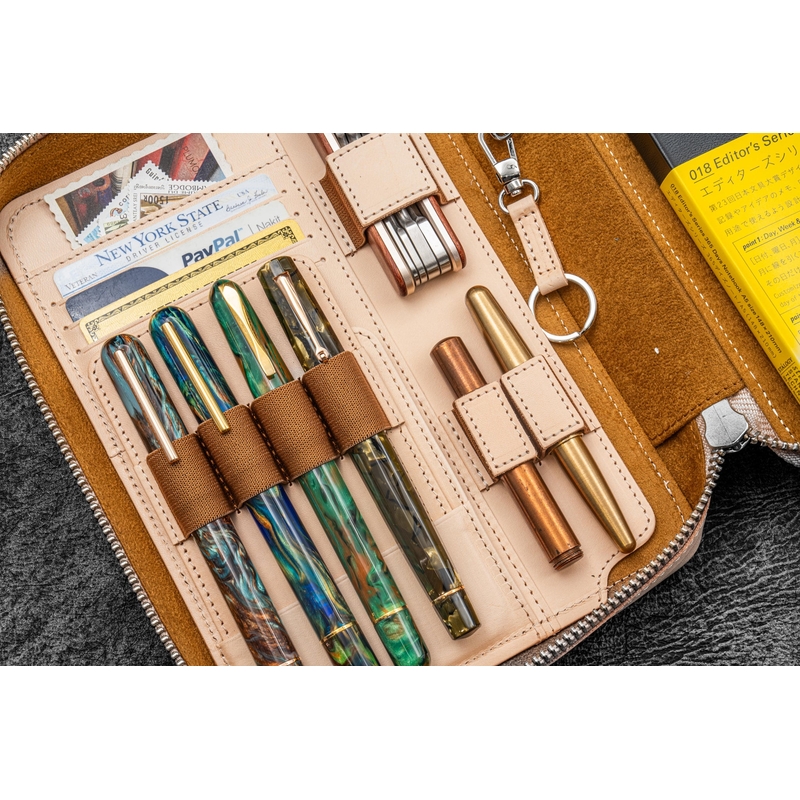 Galen Leather Galen Leather Expansi-Folio A5 Undyed