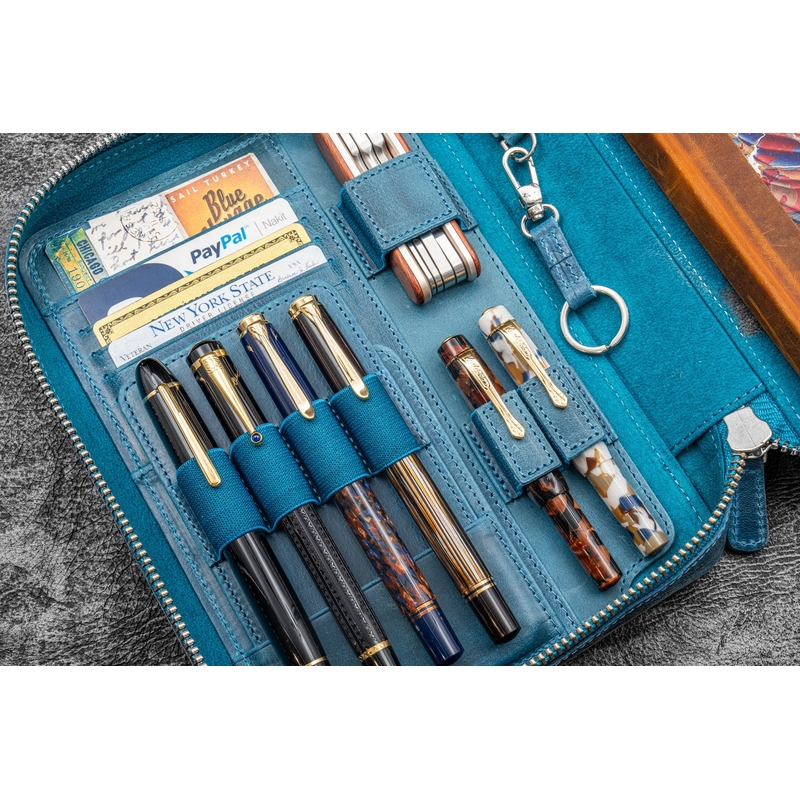 Galen Leather Galen Leather Expansi-Folio A5 Crazy Horse Ocean Blue