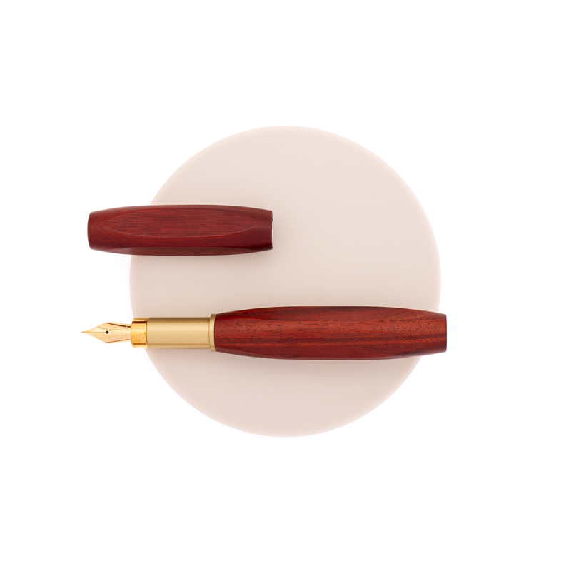 Wancher Wancher Sekai Densho 4 Facets Penna Stilografica Sandalwood Wancher Wancher Sekai Densho 4 Facets Penna Stilografica Sandalwood