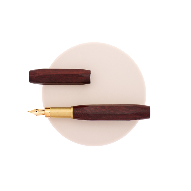 Wancher Wancher Sekai Densho 6 Facets Penna Stilografica Sandalwood Wancher Wancher Sekai Densho 6 Facets Penna Stilografica Sandalwood
