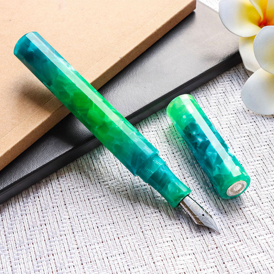 Wancher Kaleido Fountain Pen Green (Shisui)