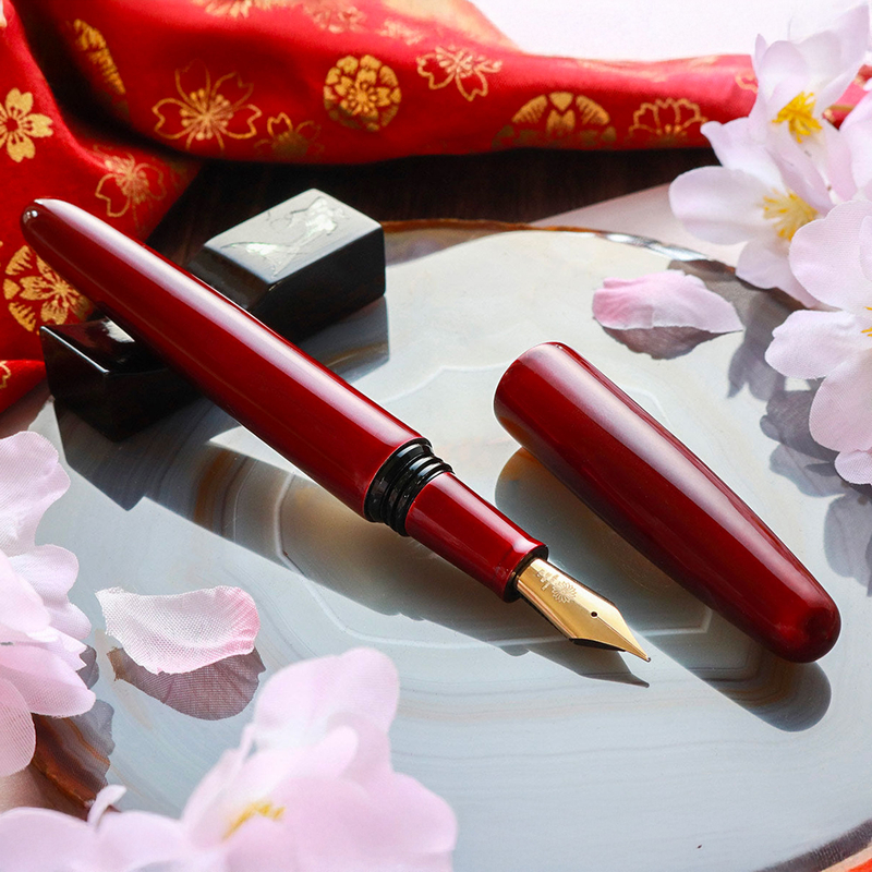 Wancher Wancher Dream Pen Aizu Urushi Penna Stilografica Tamamushi-nuri Wancher Wancher Dream Pen Aizu Urushi Penna Stilografica Tamamushi-nuri