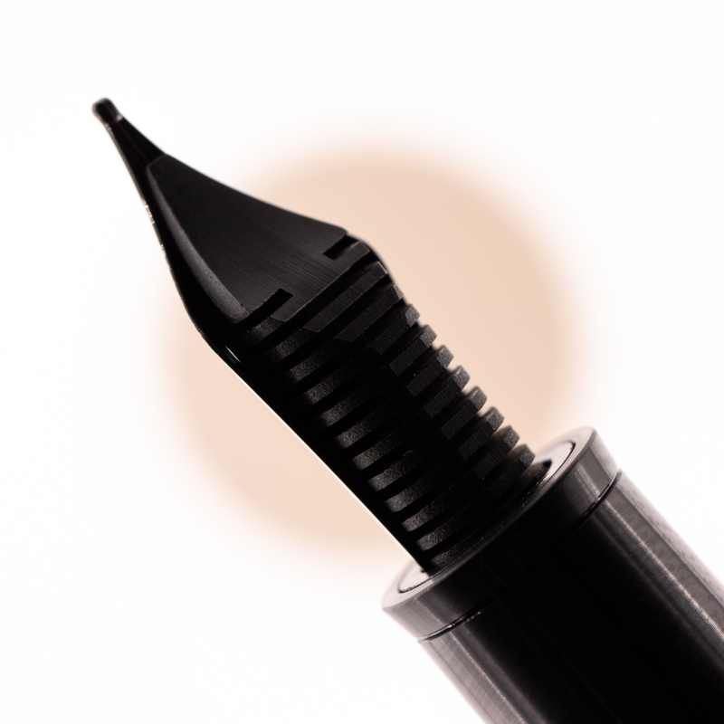 Nahvalur Nahvalur Nautilus Ti Penna Stilografica Black 14k
