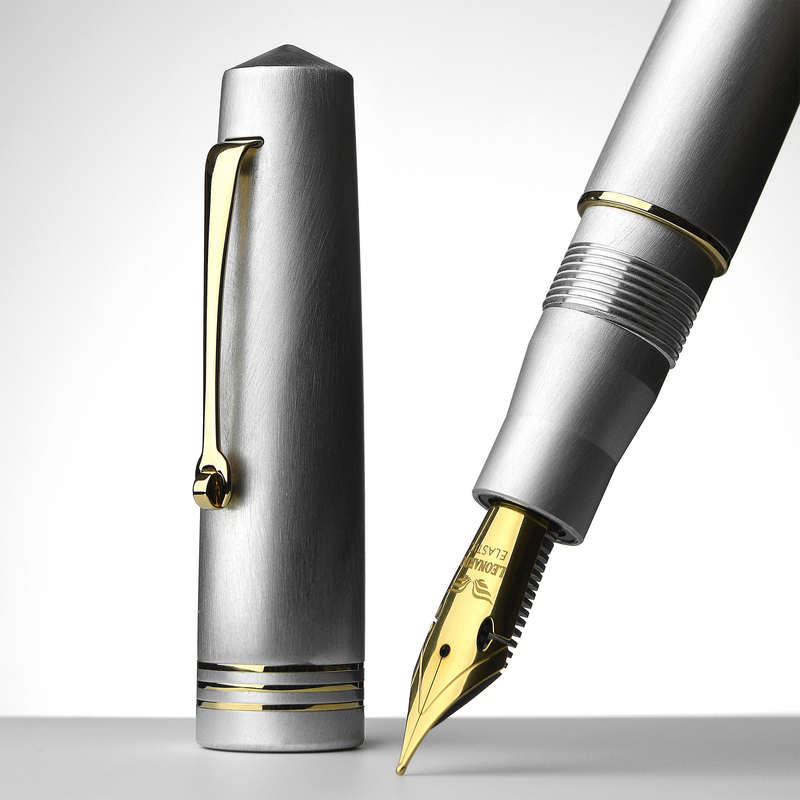 Leonardo Officina Italiana Leonardo Momento Zero Fountain Pen Alumina & Gold Limited Edition