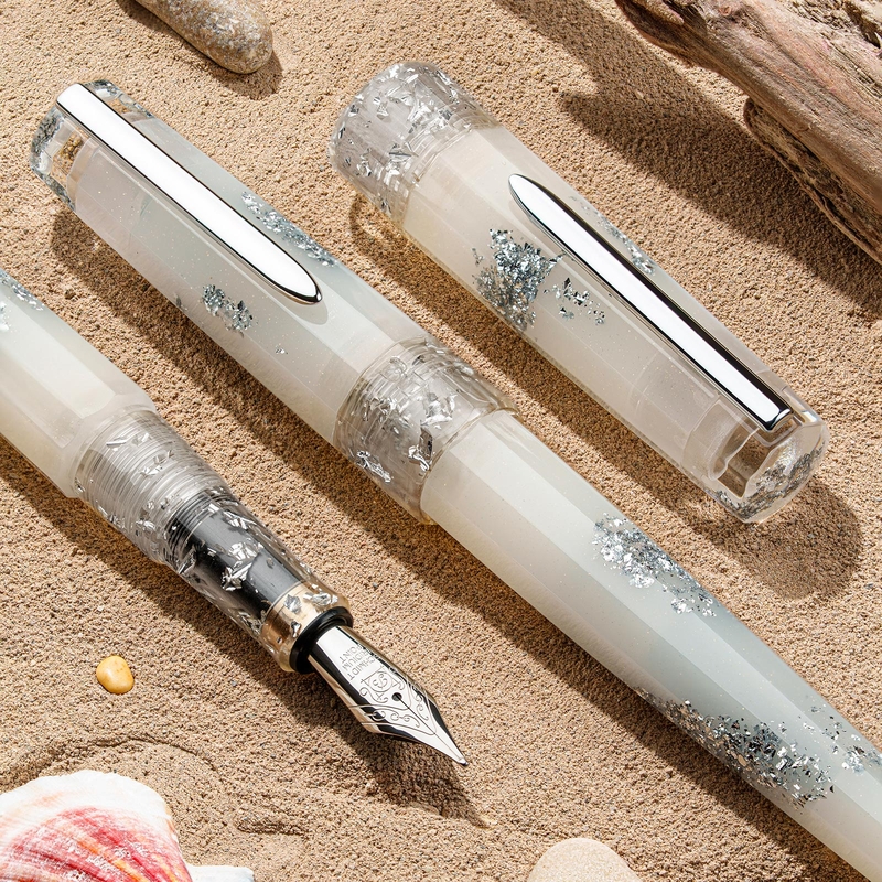 Benu Benu Euphoria Penna Stilografica White Beach