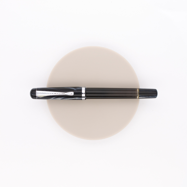 Noodler's Konrad Penna Stilografica Ivory Darkness