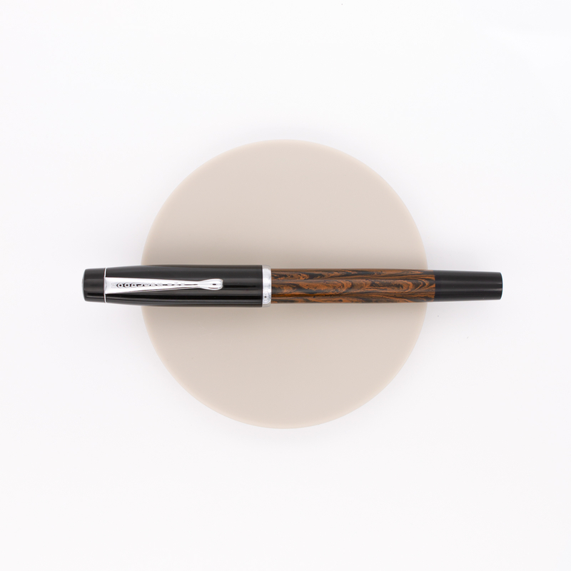Noodler's Konrad Penna Stilografica Dixie 10 Chestnut Ebanite