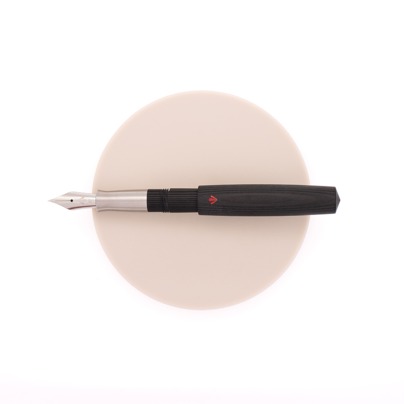 Gravitas Gravitas Dinkey Penna Stilografica Carbon X Eyedropper