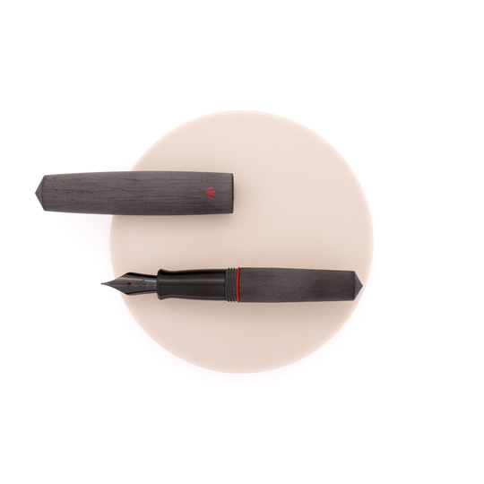 Gravitas Pocket Penna Stilografica Pultruded Carbon Fiber Eyedropper