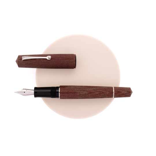 Leonardo x Stilo&Stile Momento Zero Grande Penna Stilografica Micarta Edizione Limitata