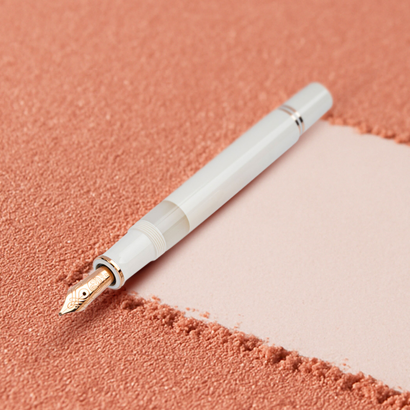Pelikan Pelikan Souveran M600 Fountain Pen White & Rose Gold Special Edition