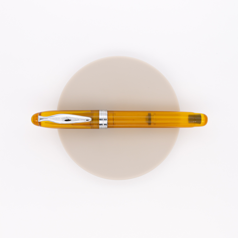 Noodler's Ahab Penna Stilografica Carniolan Honey
