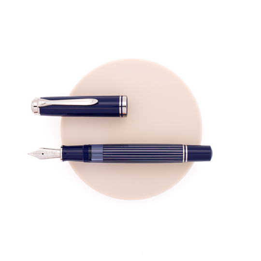 Pelikan Souveran M815 Penna Stilografica Metal Striped Blue Edizione Speciale