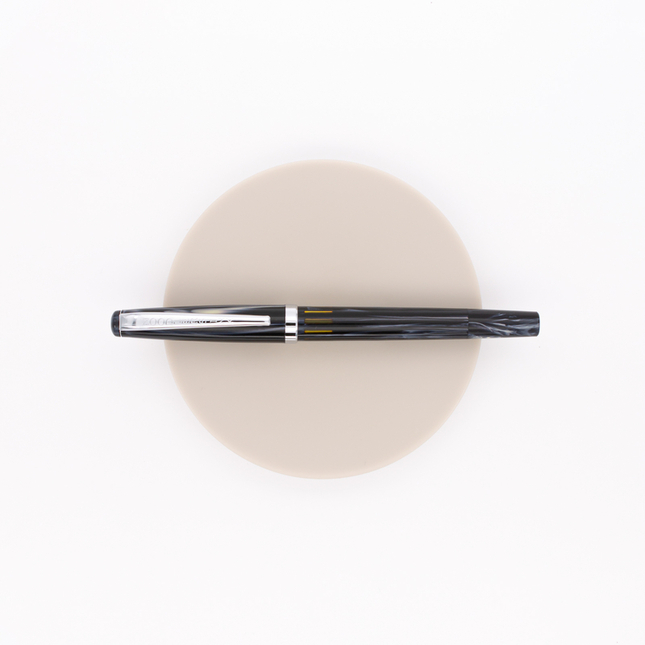 Noodler's Nib Creaper Fountain Pen Ivory Darkness