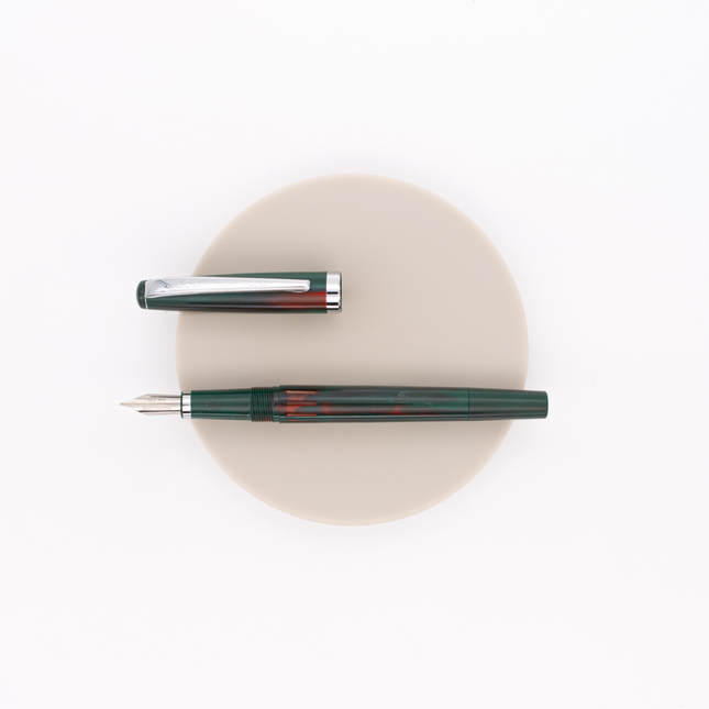 Noodler's Nib Creaper Penna Stilografica December 25th
