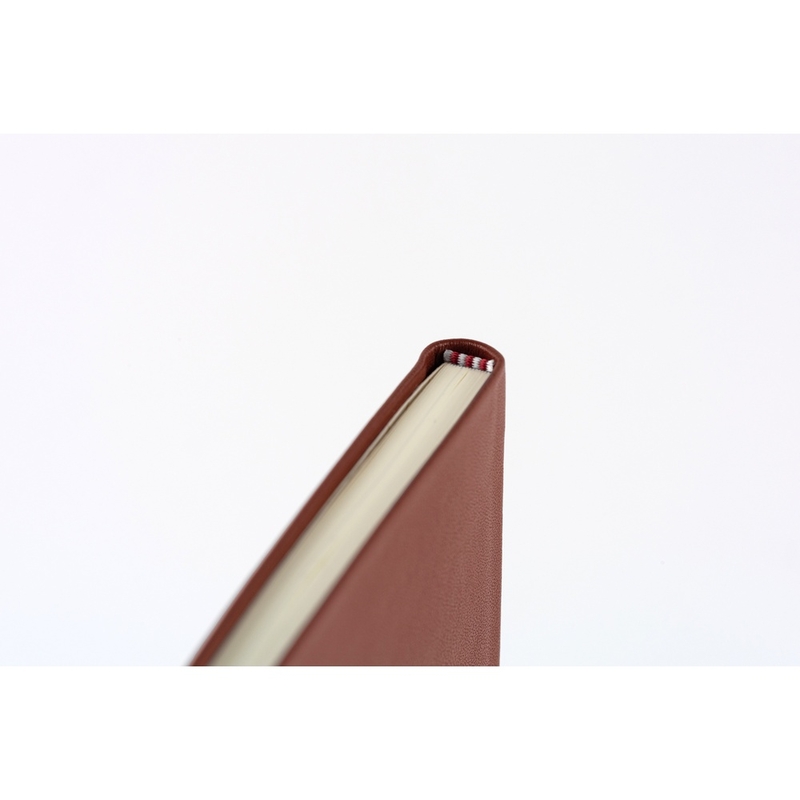 Hobonichi Hobonichi Techo Weeks 2026 Leather: Wine Brown