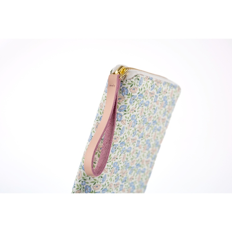Hobonichi Hobonichi Techo Weeks Cover Liberty Fabrics: Sasha Kiora