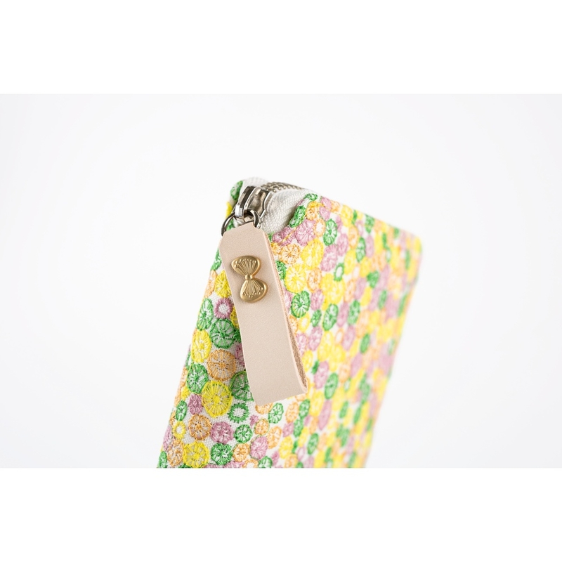Hobonichi Hobonichi Techo Weeks Cover minä perhonen: skyful (Yellow)