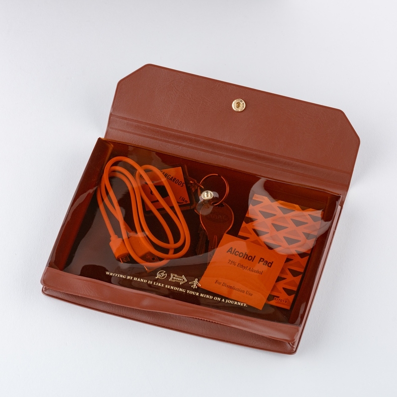 Hobonichi Hobonichi Alettone Document Case per Formato A6 Brown