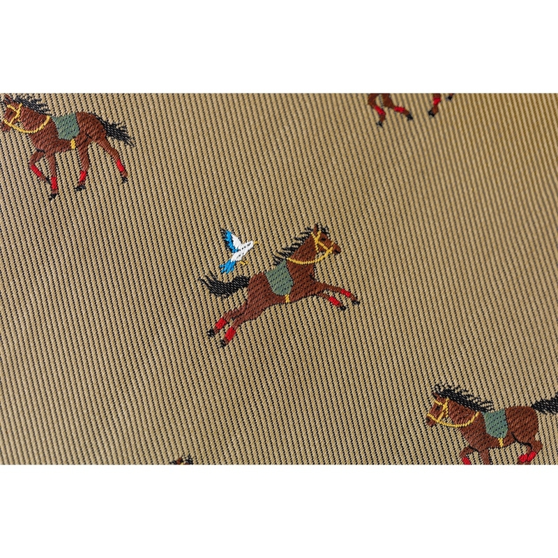 Hobonichi Hobonichi Hon A5 2026 Bow & Tie: Galloping Horses