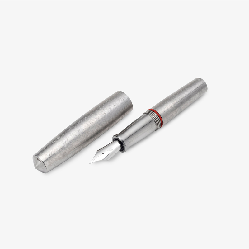 Gravitas Gravitas Pocket Fountain Pen Crystalized Titanium Limited Edition Gravitas Gravitas Pocket Fountain Pen Crystalized Titanium Limited Edition