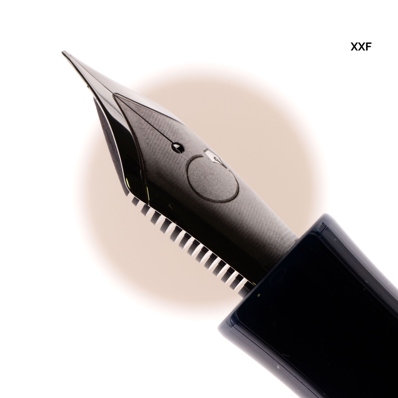 Stilo&Stile Gena Salorino x Stilo&Stile Specialty Nib | Grind Your Writing