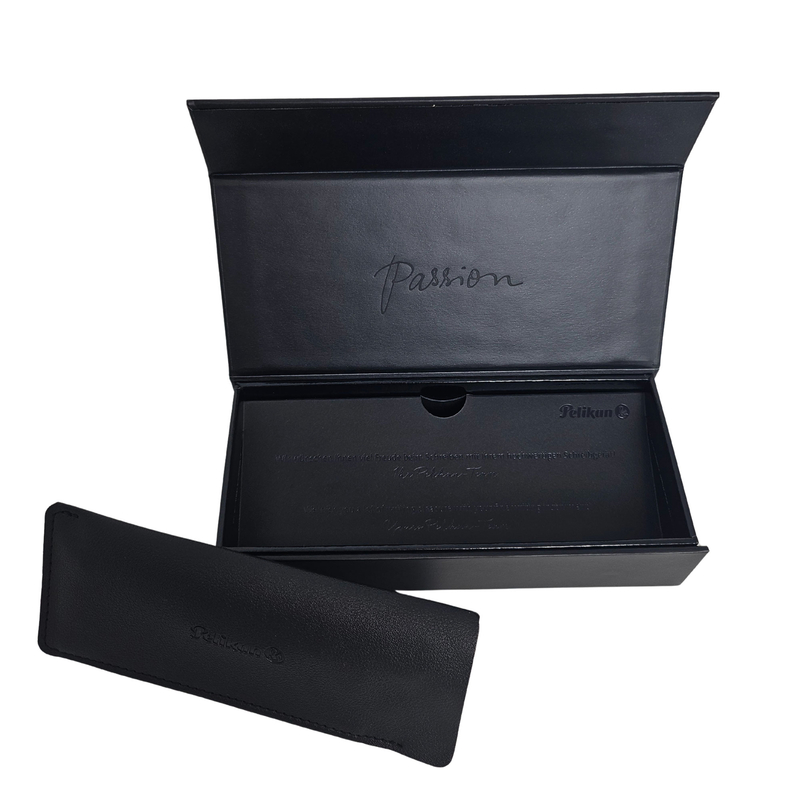 Pelikan Pelikan Souveran M809 Fountain Pen Black Matt Special Edition