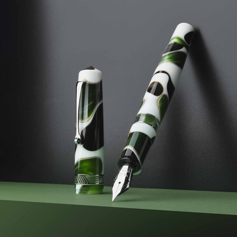 Leonardo Officina Italiana Leonardo Momento Magico Fountain Pen Leaf & Rhodium