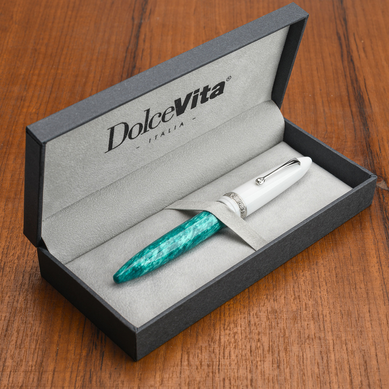 Dolcevita Leonardo x Dolcevita Furore Fountain Pen Smeralda & Rhodium