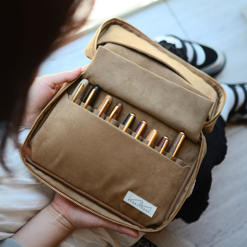 Kyoku Haku Kyoku Haku Pen Case for 20 Pens Embroidered Brown