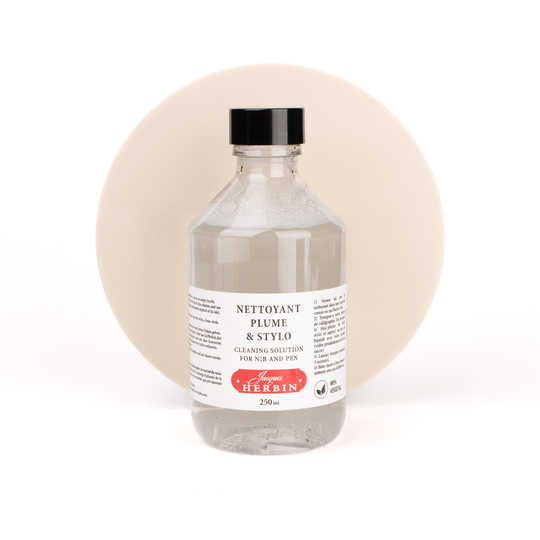 Herbin Fountain Pen Cleaning Solution 250 ml