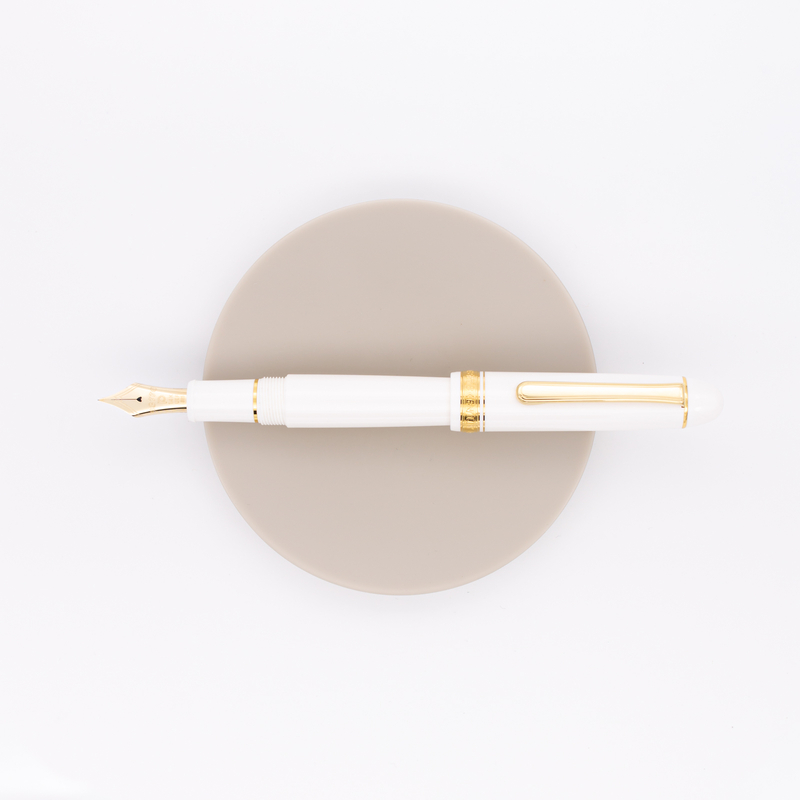 Platinum 3776 Century Penna Stilografica Chenonceau White