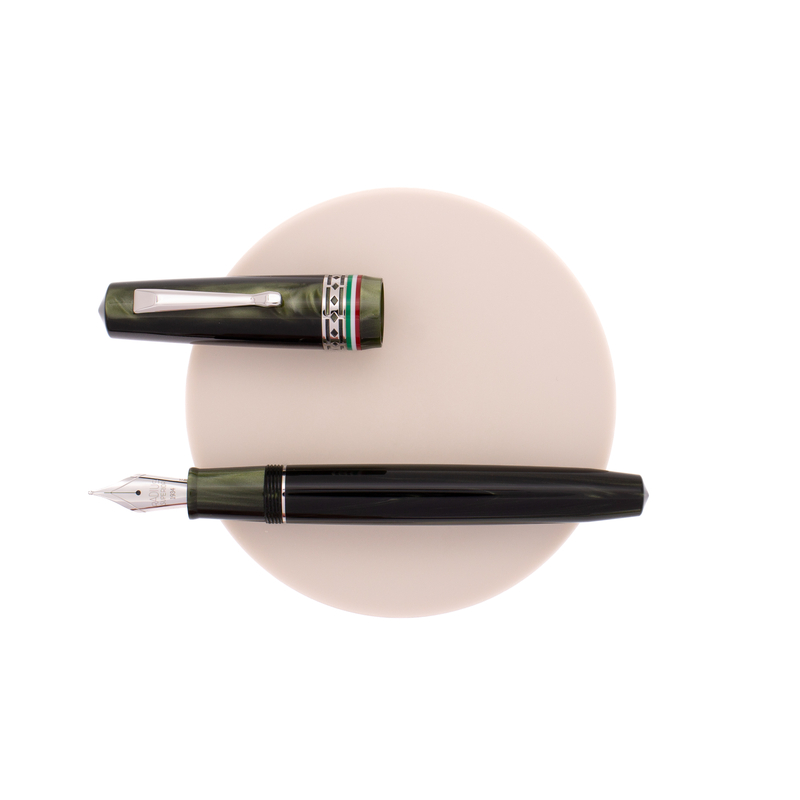 Radius Radius Settimo Fountain Pen Italia Green & Rhodium Limited Edition