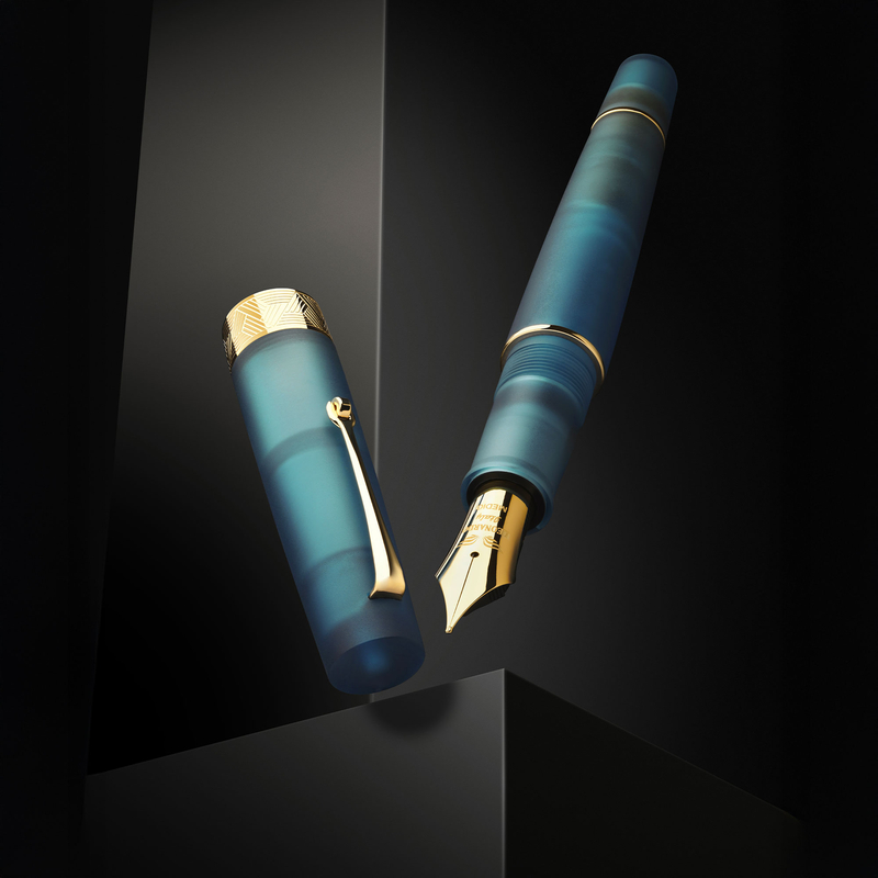 Leonardo Officina Italiana Leonardo Momento Zero Grande Pura Fountain Pen Petrol & Gold No. 8 Nib